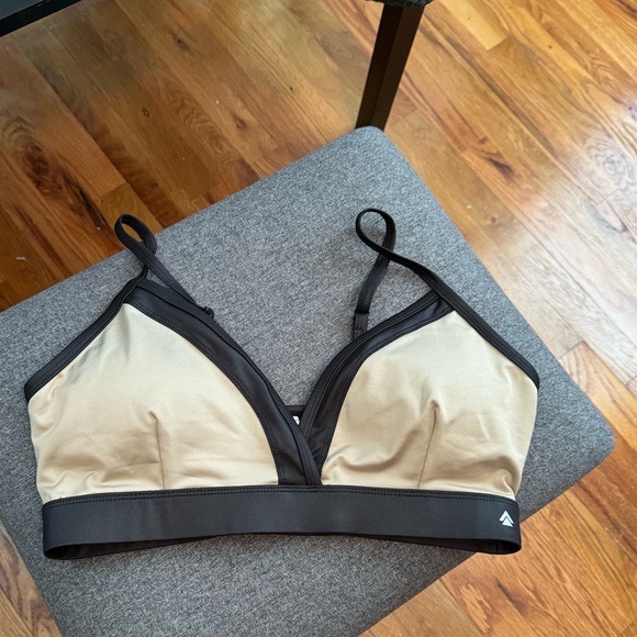 Cali Sport Sports Bra Black, Nude Triangle Top with Adjustable Straps in xl - Picture 2 of 11